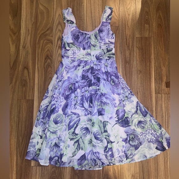 Signature Ella Formal Dress - Picture 2 of 5